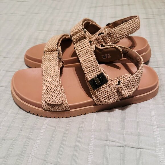 American Eagle Raffia Slingback Sandal - Picture 1 of 5